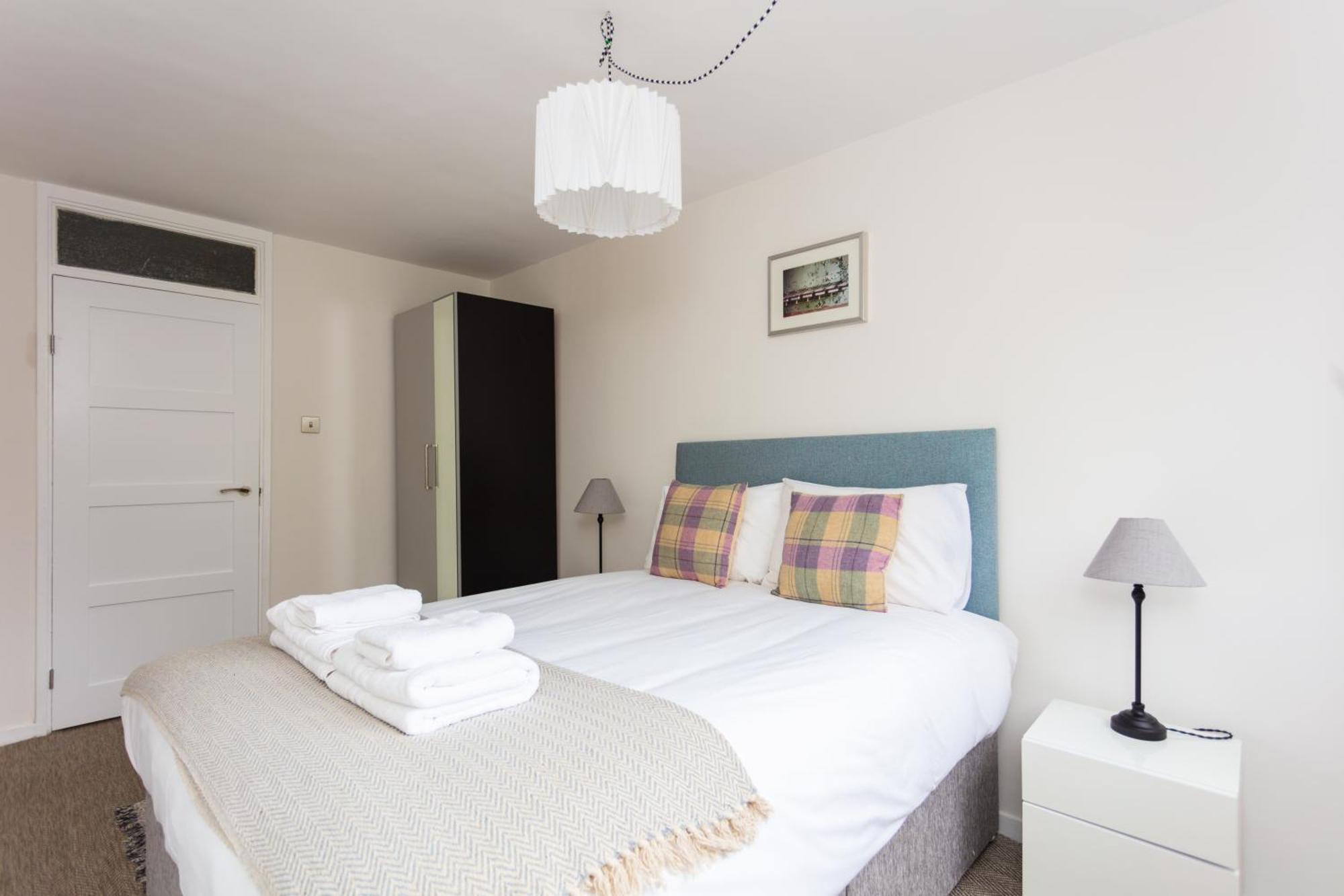 Spacious Central 3 Bedroom Apartment In Old Street ลอนดอน ภายนอก รูปภาพ